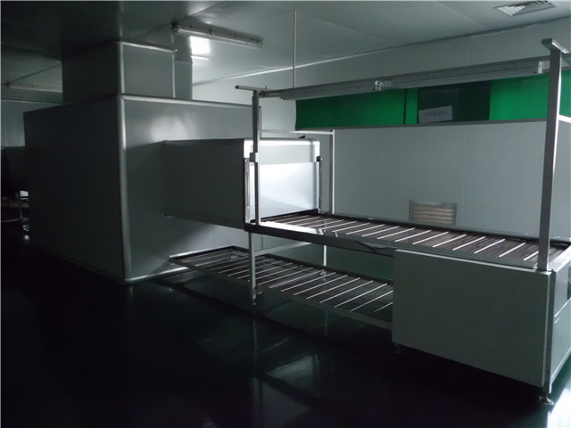 生產(chǎn)車(chē)間